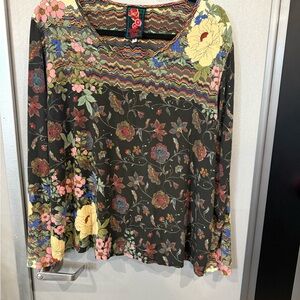 Johnny Was Floral Long sleeve made with 95% Bamboo 5% spandex